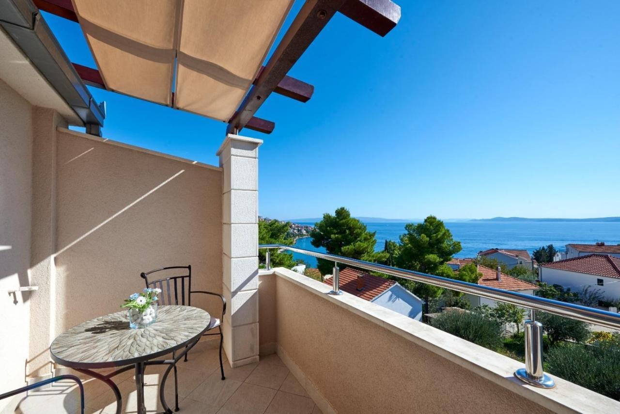 Apartments With A Parking Space Mavarstica, Ciovo - 17803 Trogir Bagian luar foto